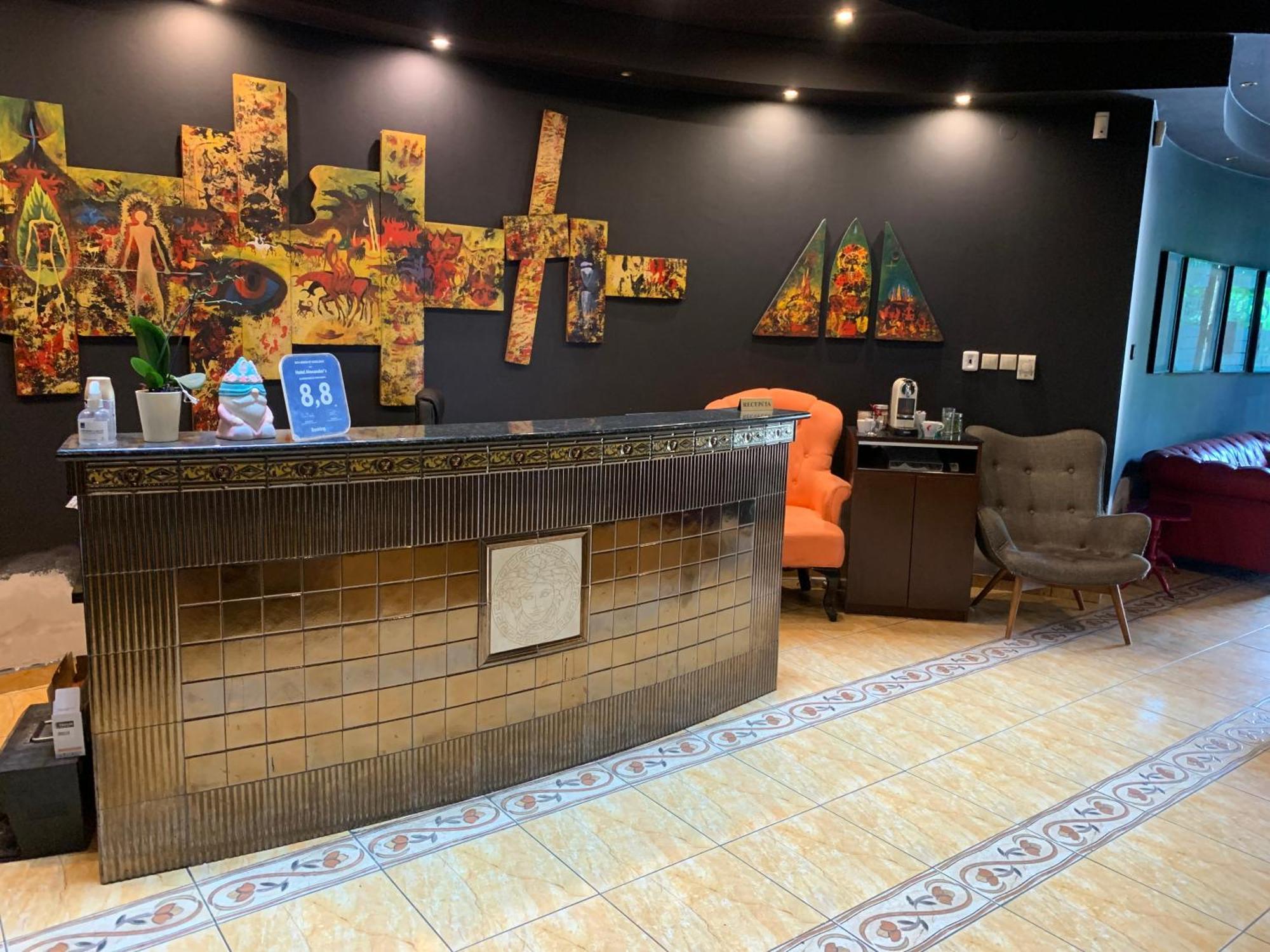 Hotel Alexander'S Nitra Zewnętrze zdjęcie