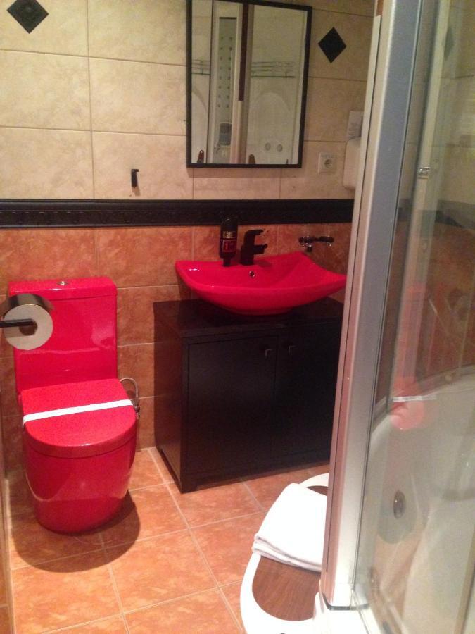 Hotel Alexander'S Nitra Zewnętrze zdjęcie